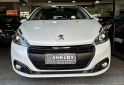 Autos - Peugeot 208 2020 Nafta 52000Km - En Venta