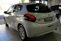 Autos - Peugeot 208 2020 Nafta 52000Km - En Venta