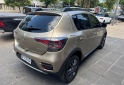 Autos - Renault Sandero 2023 GNC 17000Km - En Venta