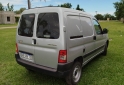 Utilitarios - Peugeot Partner 2023 Nafta 16600Km - En Venta