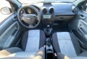 Autos - Ford Fiesta Ambiente Plus 1.6 2009 Nafta 177000Km - En Venta