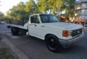 Camiones y Gras - Ford 4000 camilla - En Venta