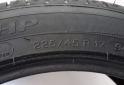 Accesorios para Autos - MICHELIN PRIMACY HP 225 45 17 - En Venta