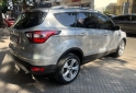 Autos - Ford Kuga titanium 2017 Nafta 114000Km - En Venta