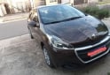 Autos - Peugeot 208 2017 Nafta 94400Km - En Venta