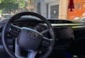 Camionetas - Toyota Hilux SRV 2023 Diesel 30000Km - En Venta