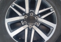 Accesorios para Autos - 4 Llantas 18" Toyota Hilux Sw4 IMPECABLES $1.100.000. NO BAJO PRECIO - En Venta