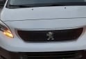 Utilitarios - Peugeot Expert 2020 Diesel 215000Km - En Venta