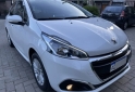 Autos - Peugeot 208 allure 1.6 permuto 2018 Nafta 70000Km - En Venta