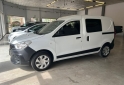 Utilitarios - Renault Kangoo 2023 Nafta 35000Km - En Venta