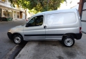 Utilitarios - Peugeot Partner 1.6HDI Business 2022 Diesel 50000Km - En Venta