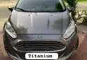 Autos - Ford Fiesta Titanium 2013 Nafta 150000Km - En Venta