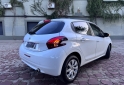 Autos - Peugeot 208 2018 Nafta 39000Km - En Venta