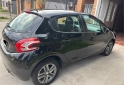 Autos - Peugeot 208 2015 Nafta 159000Km - En Venta