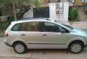 Autos - Volkswagen SURAN 2010 Nafta 112000Km - En Venta