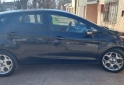 Autos - Ford Fiesta kinetic 2012 Nafta 140000Km - En Venta