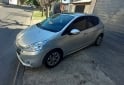 Autos - Peugeot 208 2015 Nafta 90000Km - En Venta