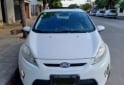 Autos - Ford Fiesta Kinetic Titanium 2012 Nafta 200000Km - En Venta