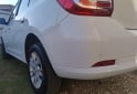 Autos - Renault Logan zen 2022 Nafta 120000Km - En Venta