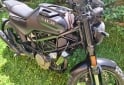 Motos - Husqvarna Svartpilen 401 2024 Nafta 7200Km - En Venta