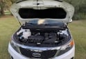 Camionetas - Kia Sorento 2012 Nafta 160000Km - En Venta