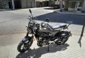 Motos - Husqvarna Svartpilen 401 2021 Nafta 5900Km - En Venta