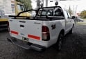 Camionetas - Toyota HILUX DX PACK ELECTRICO 2014 Diesel  - En Venta