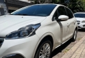 Autos - Peugeot 208 2019 Nafta 56000Km - En Venta