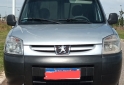 Utilitarios - Peugeot Partner Confort 1 6 hdi 2017 Diesel 180000Km - En Venta