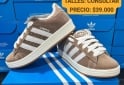 Indumentaria - Zapatillas Adidas ⛰️ - En Venta