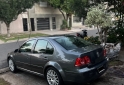 Autos - Volkswagen Bora 2010 Nafta 200000Km - En Venta