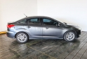 Autos - Ford FOCUS 4P 2,0L AT SE PLUS 2016 Nafta 76380Km - En Venta