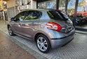 Autos - Peugeot 208 feline 2015 Nafta 119000Km - En Venta