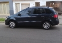 Autos - Volkswagen Suran confortline 2011 Nafta 104000Km - En Venta