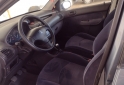 Autos - Peugeot 206 2004 Nafta 156000Km - En Venta