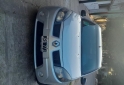 Autos - Renault Sandero 2011 GNC 200000Km - En Venta