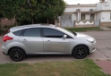 Autos - Ford FOCUS TITANIUM 5P 2015 Nafta 88000Km - En Venta