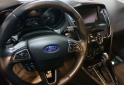 Autos - Ford FOCUS TITANIUM 5P 2015 Nafta 88000Km - En Venta