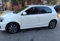 Autos - Toyota etios xls 2022 Nafta 53000Km - En Venta