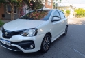 Autos - Toyota etios xls 2022 Nafta 53000Km - En Venta