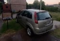 Autos - Ford Fiesta 2005 Nafta 220000Km - En Venta