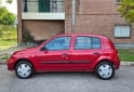 Autos - Renault Clio pack plus permuto 2010 Nafta 140000Km - En Venta