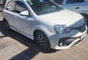 Autos - Toyota Etios 2017 Nafta 80000Km - En Venta