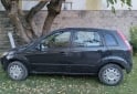 Autos - Ford Fiesta ambiente 2006 GNC 230000Km - En Venta