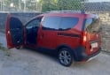 Utilitarios - Renault Kangoo 2024 Nafta 2950Km - En Venta