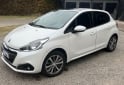 Autos - Peugeot 208 FELINE 2019 Nafta 58000Km - En Venta