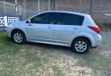 Autos - Nissan Tiida / Visia 2014 Nafta 156000Km - En Venta