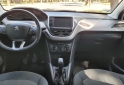 Autos - Peugeot 208 2017 Nafta 64000Km - En Venta