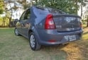 Autos - Renault Logan 2013 GNC 187000Km - En Venta