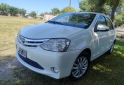 Autos - Toyota Xls 2016 Nafta 135000Km - En Venta